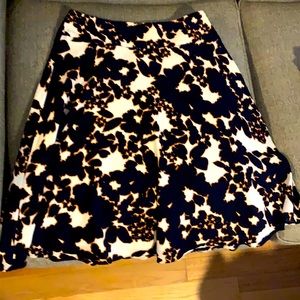 The Limited floral skirt size S
